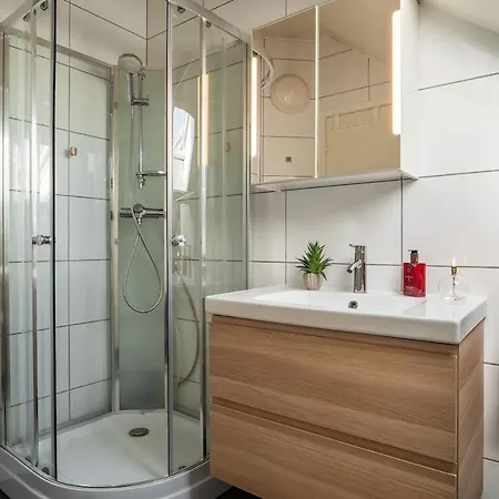 Bright Loft In The Heart Of Town Apartment *