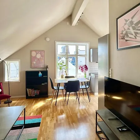 Bright Loft In The Heart Of Town Haugesund