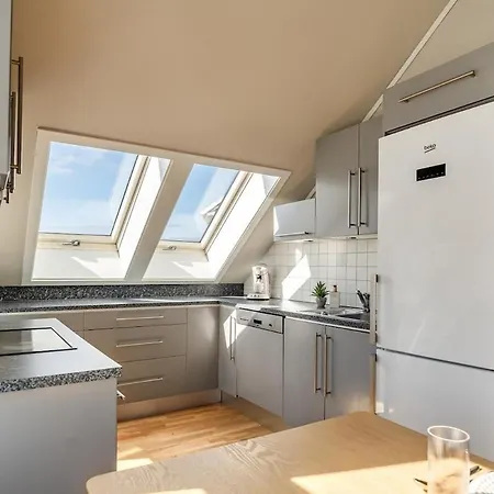 Bright Loft In The Heart Of Town Apartamento